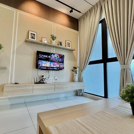 Royale Cottage Midvalley Netflix Pools 4 Pax Johor Bahru Luaran gambar