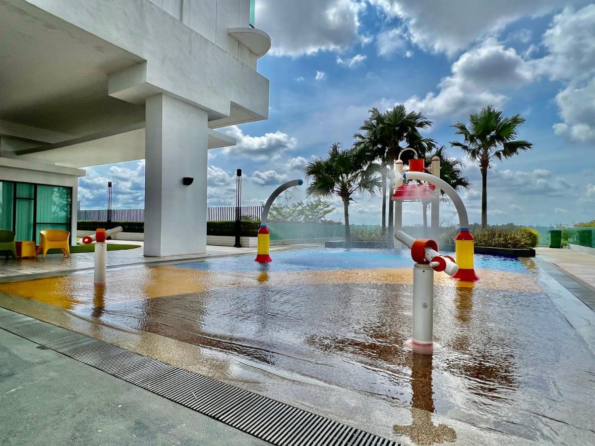 Royale Cottage Midvalley Netflix Pools 4 Pax Johor Bahru Luaran gambar